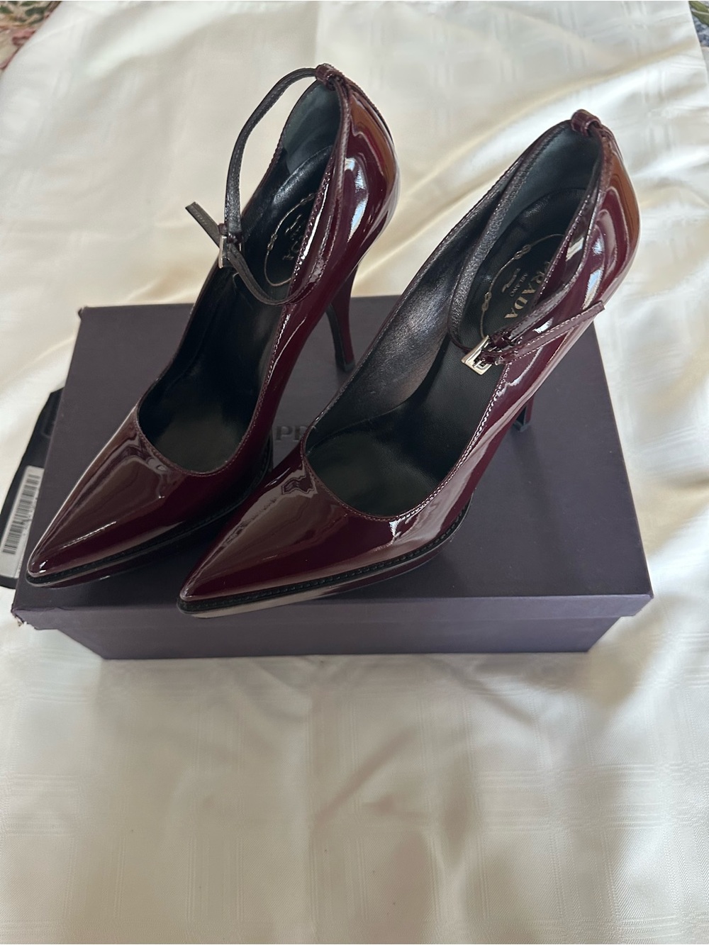 Authentic Prada burgundy patent leather. Amazing shoes, like sculptures.